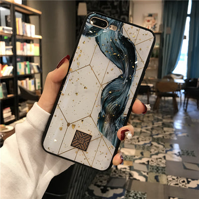 Funda de Celular con Lámina Dorada y Resina Epoxi Pintada - Image 3