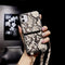 Funda Cartera Compatible con iPhone 11, 8 Plus y 7 Plus - Diseño Serpiente con Correa Cruzada