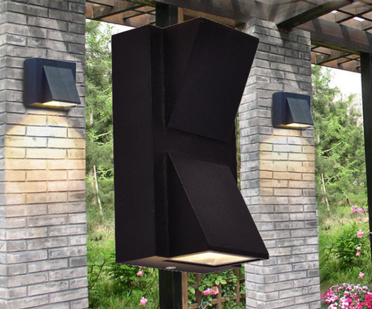 Lámpara de Pared LED Exterior Doble Forma K, Luz Impermeable Moderna para Pasillos