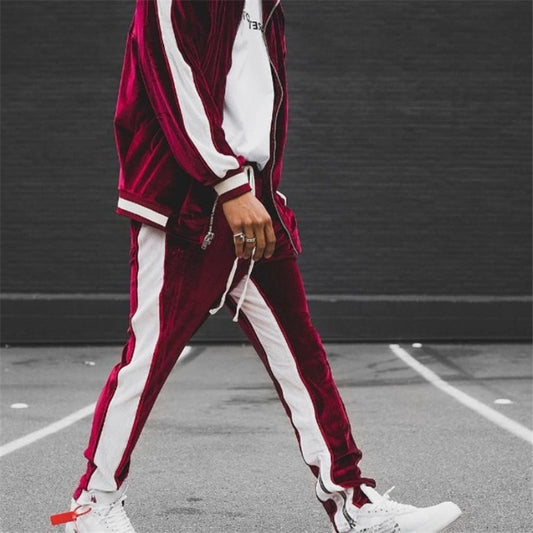 Traje Deportivo de Terciopelo Dorado para Hombre - Estilo Casual Moderno