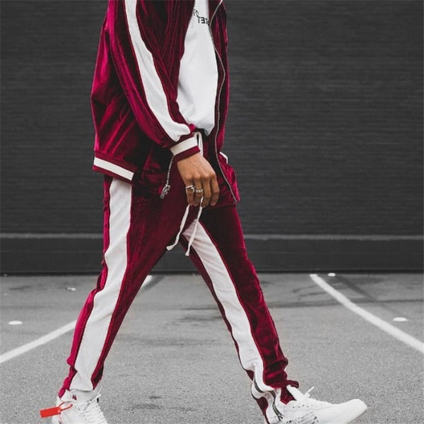 Traje Deportivo de Terciopelo Dorado para Hombre - Estilo Casual Moderno