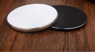 Cargador Inalámbrico Rápido para iPhone y Samsung - Image 4
