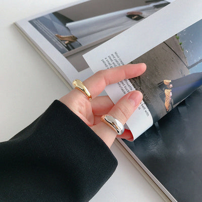 Anillo Ajustable de Apertura Exagerada para Mujer - Diseño Moderno y Atrevido - Image 3