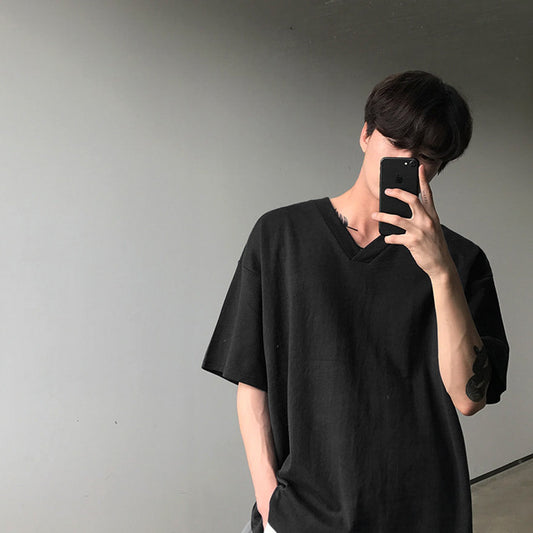 Playera Holgada Cuello V Manga Corta Básica para Hombre - Image 2