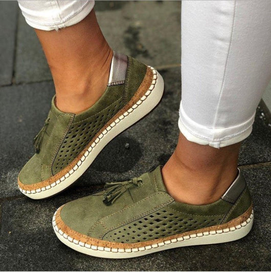 Zapatillas Bajas Bicolor con Cordones y Diseño Asimétrico - Image 7