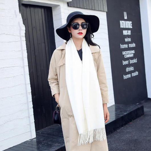 Bufanda Larga de Invierno para Mujer con Borlas, Estilo Coreano Grueso y Versátil - Image 6
