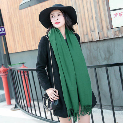 Bufanda Larga de Invierno para Mujer con Borlas, Estilo Coreano Grueso y Versátil - Image 8