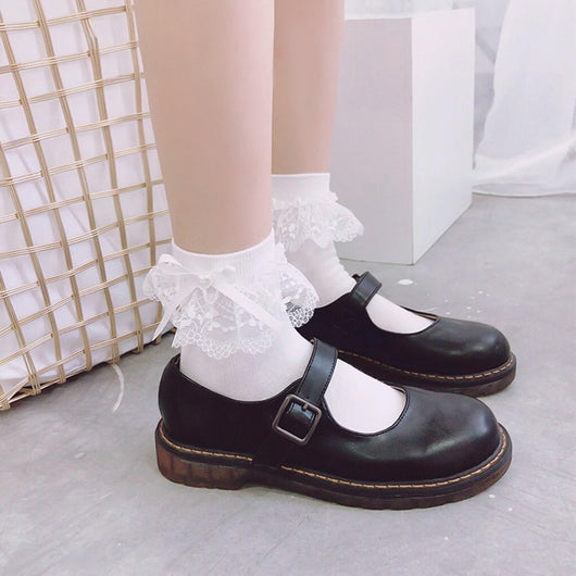Calcetines Lolita con Encaje Blanco, Moño y Detalles Perlados - Image 9