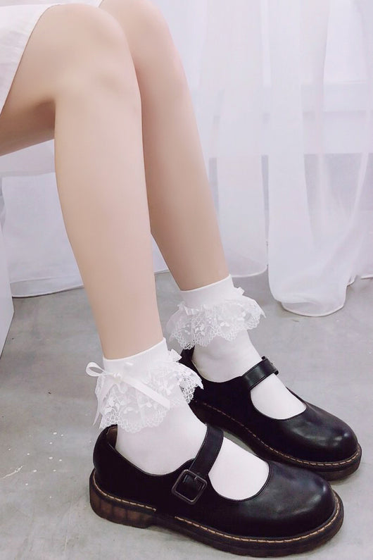 Calcetines Lolita con Encaje Blanco, Moño y Detalles Perlados - Image 14