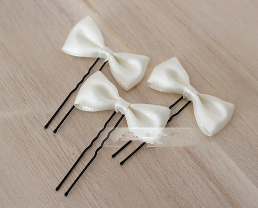 Pinza para el Cabello con Lazo y Disco Decorativo - Image 8