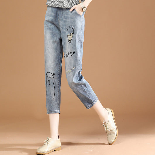 Jeans Cortos con Cintura Elástica y Bordados para Mujer - Colección Verano