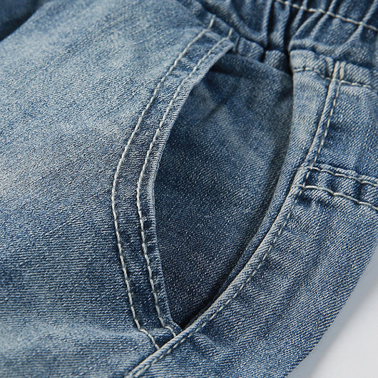 Jeans Cortos con Cintura Elástica y Bordados para Mujer - Colección Verano - Image 3