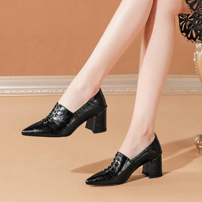 Zapatos de Cuero Elegantes con Tacón Medio Cómodo y Punta Afilada - Image 4