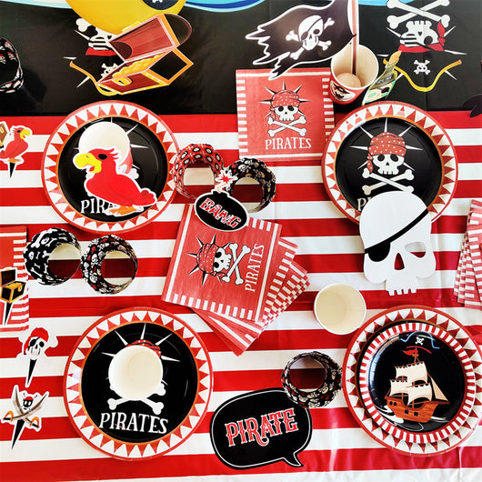 Set de Decoración Temática Pirata Rojo y Negro - Servicio para 8 Personas - Image 12