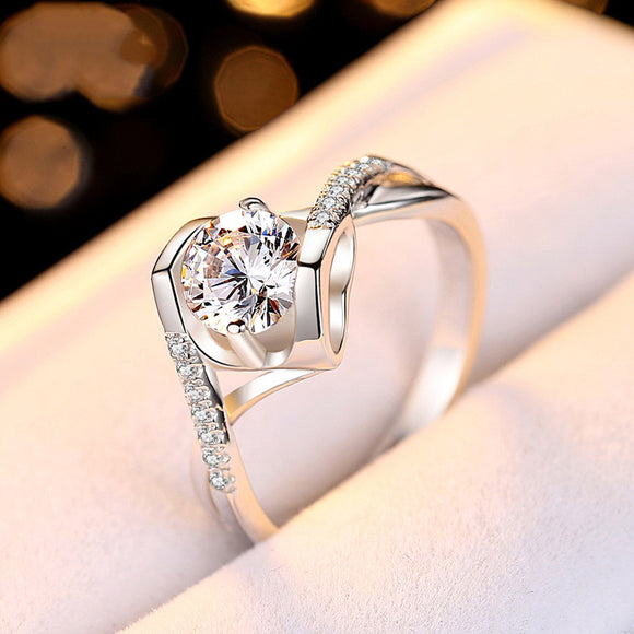 Anillo de Diamante Moissanita 50 Puntos - Colección Angel's Kiss