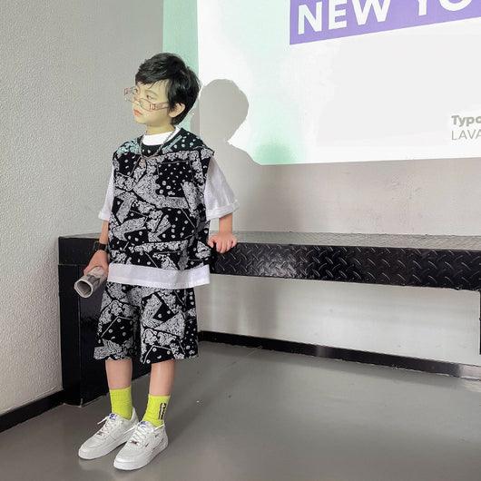 Conjunto Elegante de Tres Piezas para Niño - Estilo Moderno - Image 8