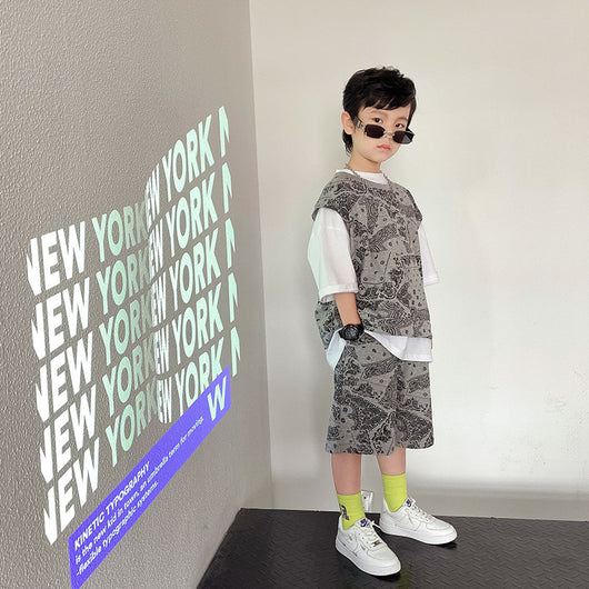 Conjunto Elegante de Tres Piezas para Niño - Estilo Moderno - Image 9
