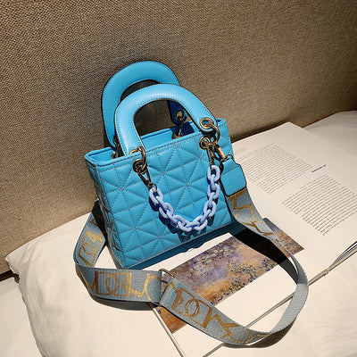 Bolso Bandolera Cuadrado Estilo Western con Textura Premium - Image 14