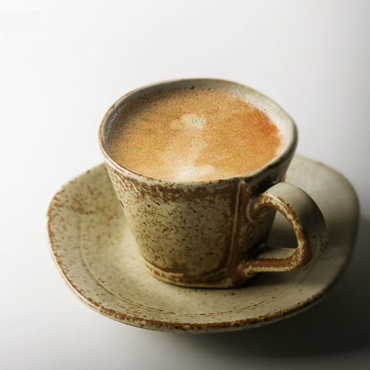 Taza de Café Retro Japonesa Artesanal de Cerámica con Plato