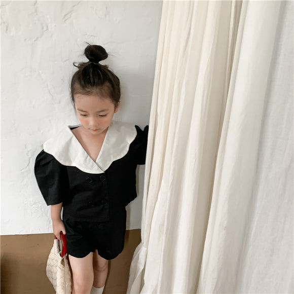 Conjunto Infantil Coreano Niña Verano - Blusa Doble Botonadura y Pantalón Ancho Capri
