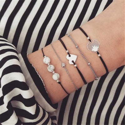 Pulsera de 4 Piezas con Cuentas Huecas de Flor en Cadena - Image 32