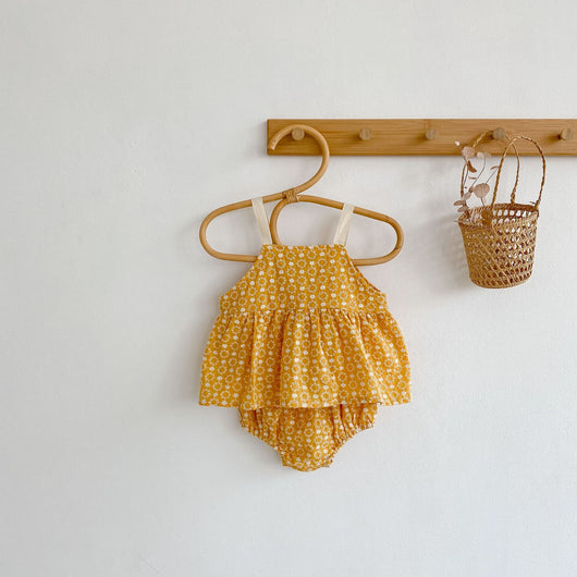 Conjunto de Dos Piezas para Niña con Blusa Jacquard y Pantalón de Tirantes - Image 8