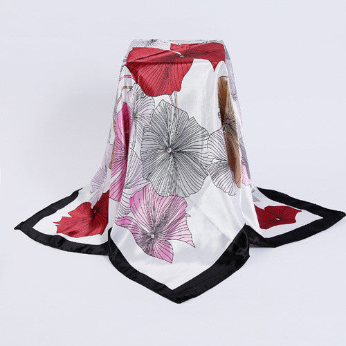 Pañuelo de Seda Simulada Cuadrado - Image 8