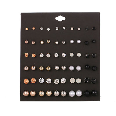 Set de 30 Pares de Aretes de Cristal y Perla con Diamantes - Image 8