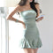 Vestido Sirena Ajustado con Volantes y Escote Tubo