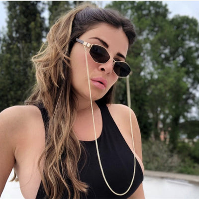 Gafas de Sol con Marco Irregular y Cadena Fashion - Image 3