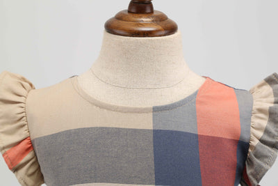 Vestido de Algodón Infantil con Mangas Volantes y Pliegues para Niñas - Image 12
