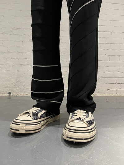 Pantalones Micro-Acampanados Drapeados Ultrafinos - Image 3