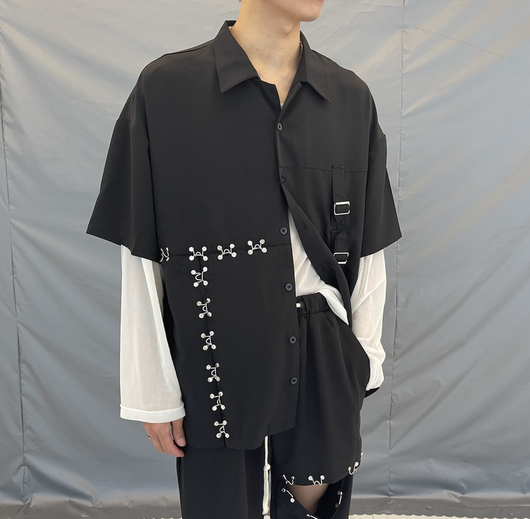 Camisa Casual Suelta con Botones Metálicos - Manga Corta Negra Tendencia - Image 4