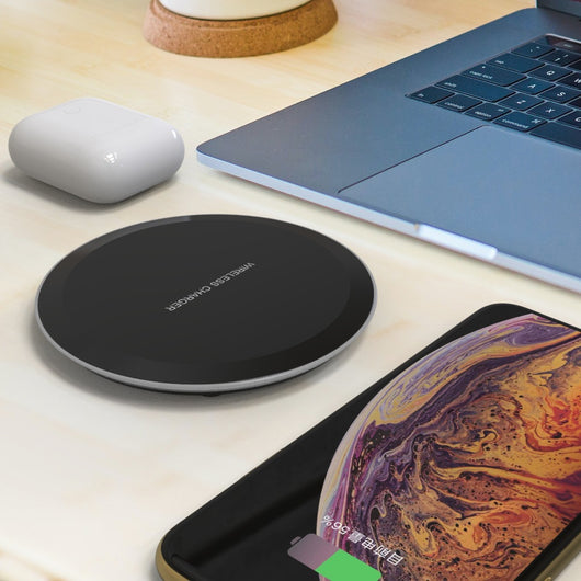 Cargador Inalámbrico Rápido 10W-15W Compatible con Apple - Image 9