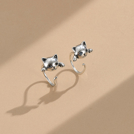 Aretes de Plata Pura Gato Minimalista - Diseño Elegante y Sofisticado