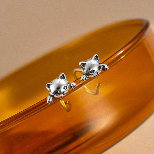 Aretes de Plata Pura Gato Minimalista - Diseño Elegante y Sofisticado - Image 2