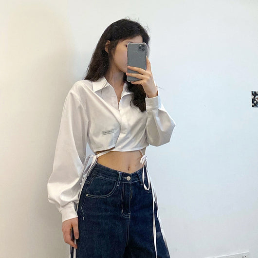 Blusa Blanca Polo con Cuello, Mangas Murciélago y Hombros Descubiertos - Image 6