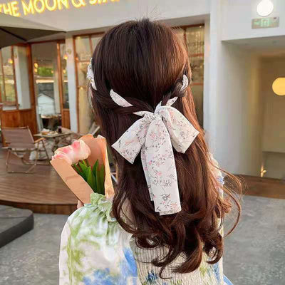 Diadema Floral con Perlas y Cintas Decorativas - Image 17