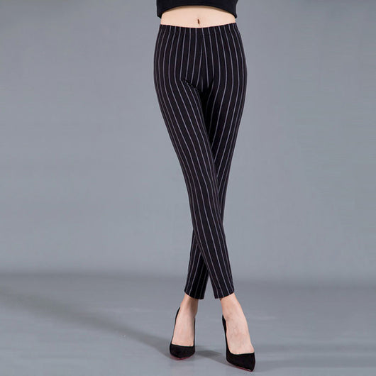 Leggins Cortos de Algodón Ajustados - Image 10