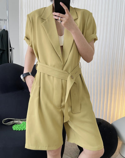 Jumpsuit Elegante de Piernas Anchas con Cuello Solapa y Cintura Ajustable - Image 7