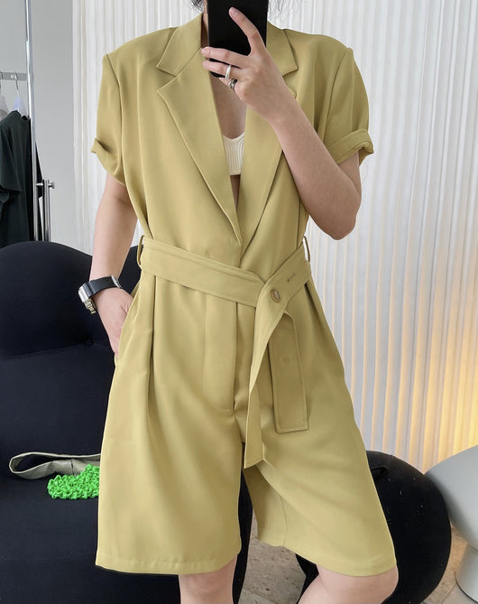 Jumpsuit Elegante de Piernas Anchas con Cuello Solapa y Cintura Ajustable - Image 7