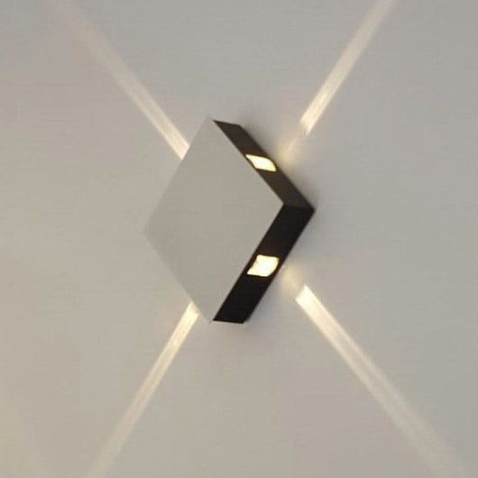 Lámpara de Pared LED Proyector Cross Star para Exteriores - Diseño Decorativo Impermeable - Image 4