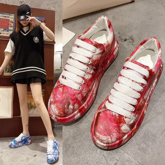 Zapatillas Blancas con Diseño Graffiti Pintado para Mujer