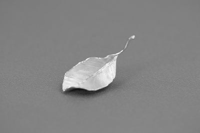 Broche de Hoja en Plata 925 - Accesorio Elegante para Traje y Chaqueta - Image 5