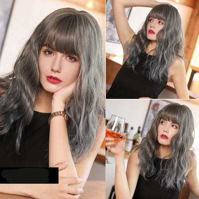 Peluca Corta Rizada con Degradado Negro y Dorado para Mujer - Image 3