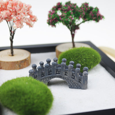 Jardín Zen con Arena y Figura Buda - Decoración Miniatura de Resina