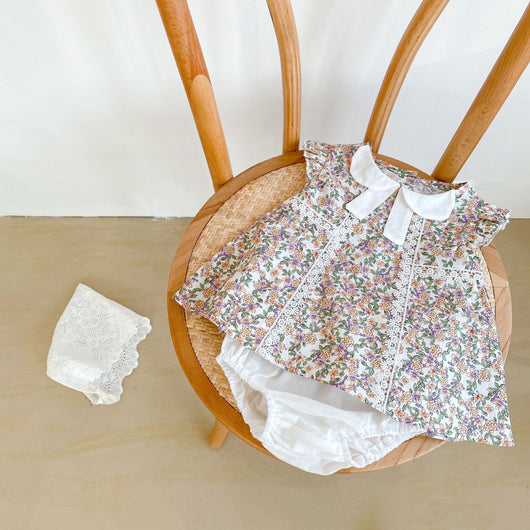 Conjunto de Ropa para Bebé Niña Floral con Bloomers Blancos - 2 Piezas - Image 9