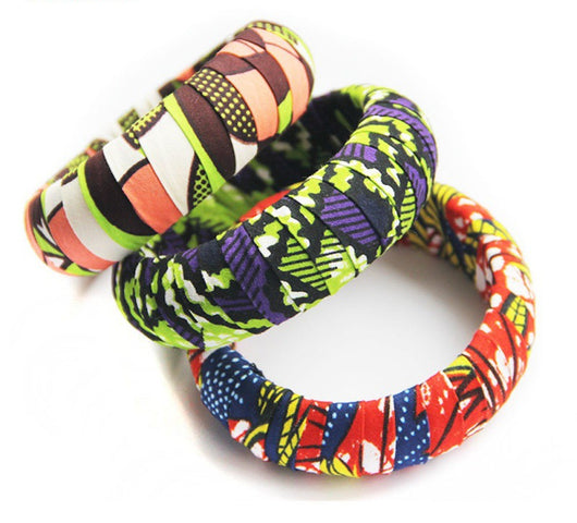Pulsera Étnica Africana Retro con Estampado Audaz y Diseño Exagerado