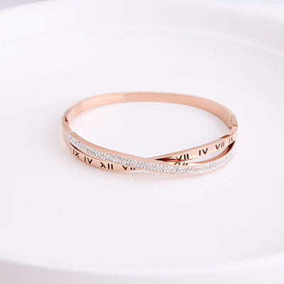 Pulsera de Diamantes con Palabras Romanas para Mujer - Image 7