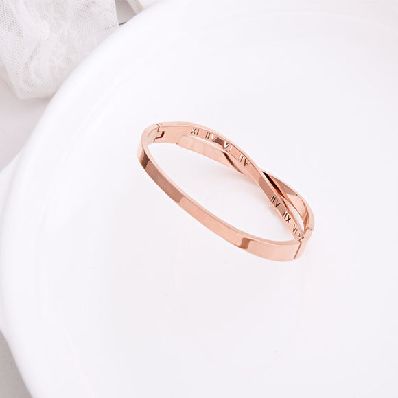 Pulsera de Diamantes con Palabras Romanas para Mujer